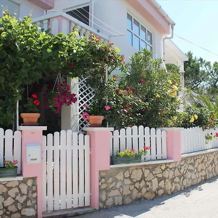3 Apartment