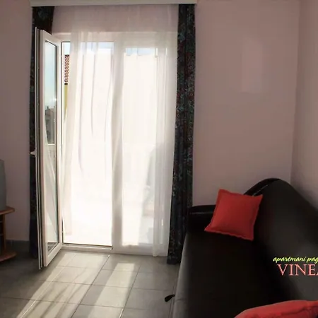 3 Apartment Povljana